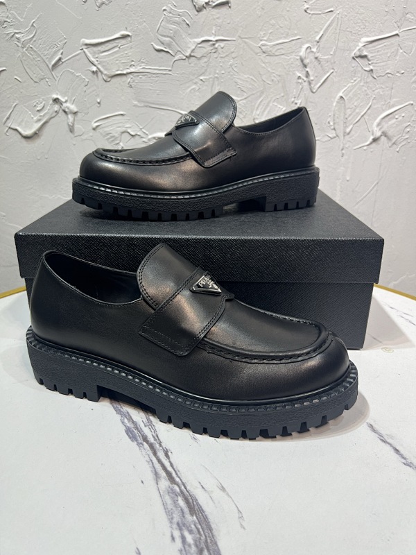 Prada 5