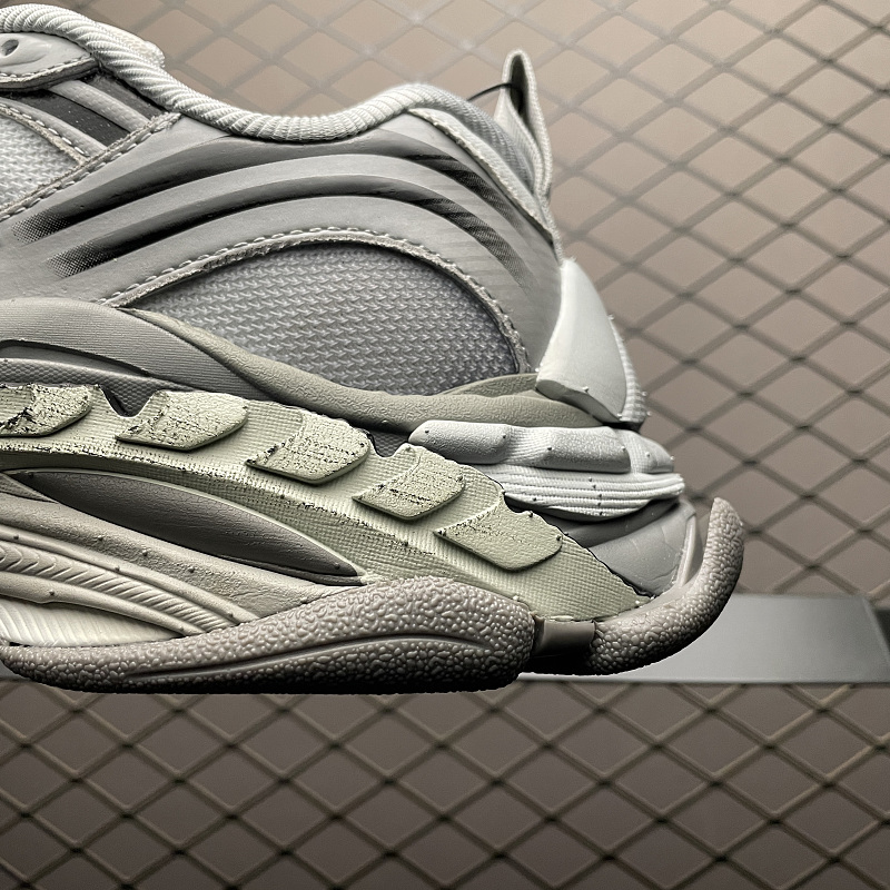 Balenciaga Triple S 2.0 12