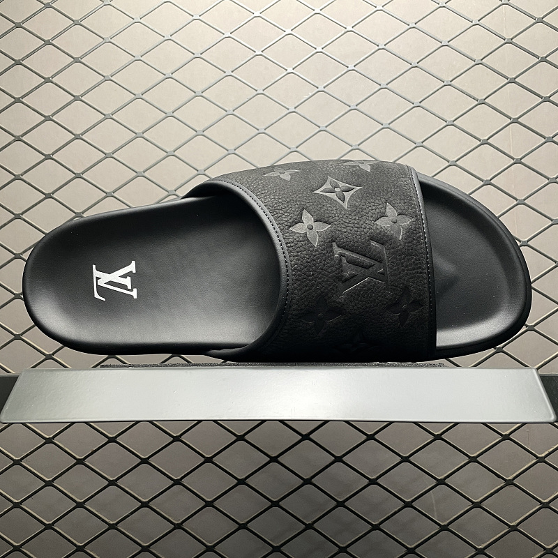 Louis Vuitton Slide Sandals 11