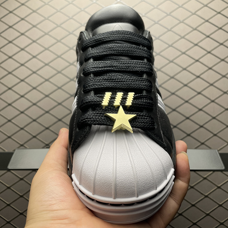 Adidas Shell Toe Sneakers 2