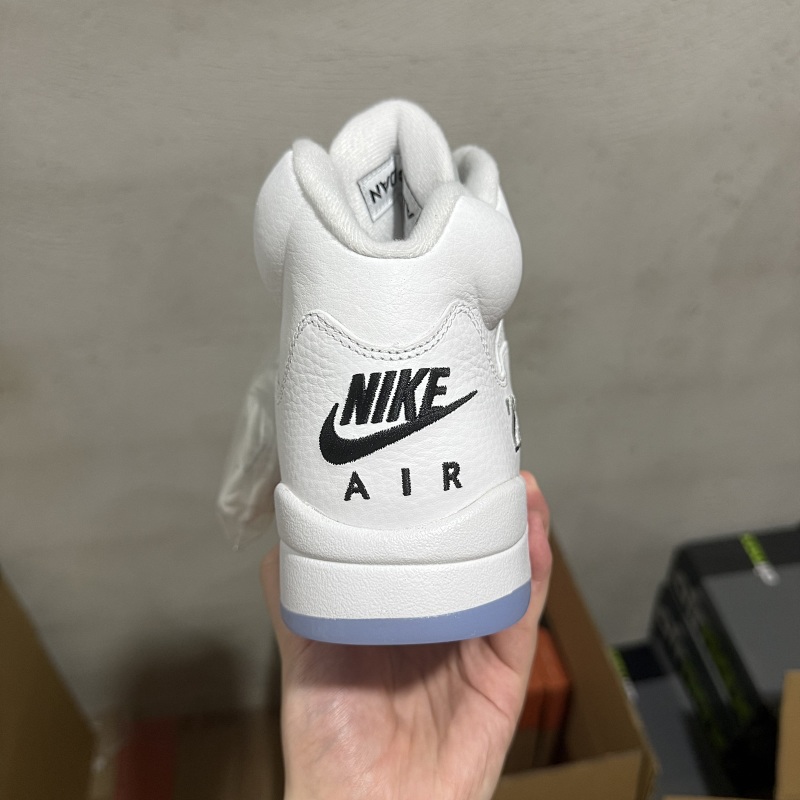 Jordan 5 Sneakers 4