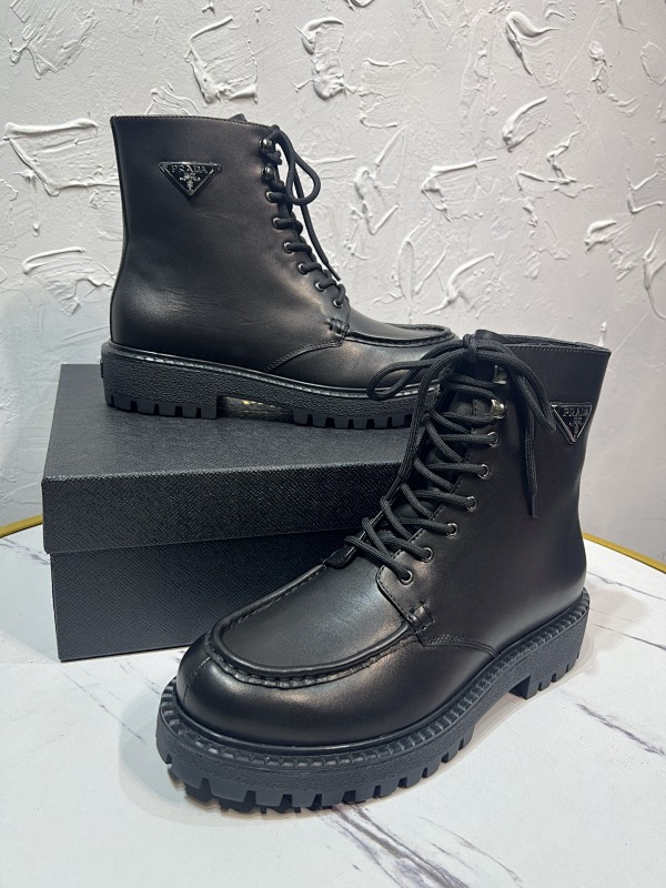 Prada 11