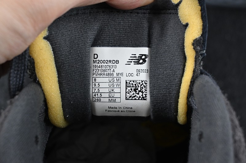 New Balance 2002R · 3