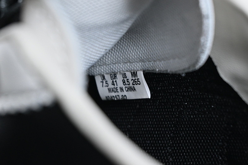 Puma · 4