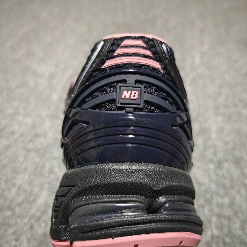 New Balance 1906 Sneakers
