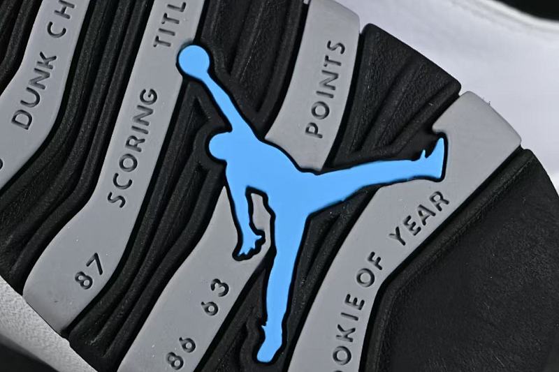 Jordan 10 Sneakers 2