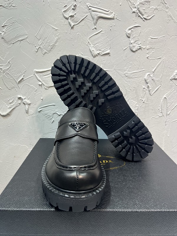 Prada 6