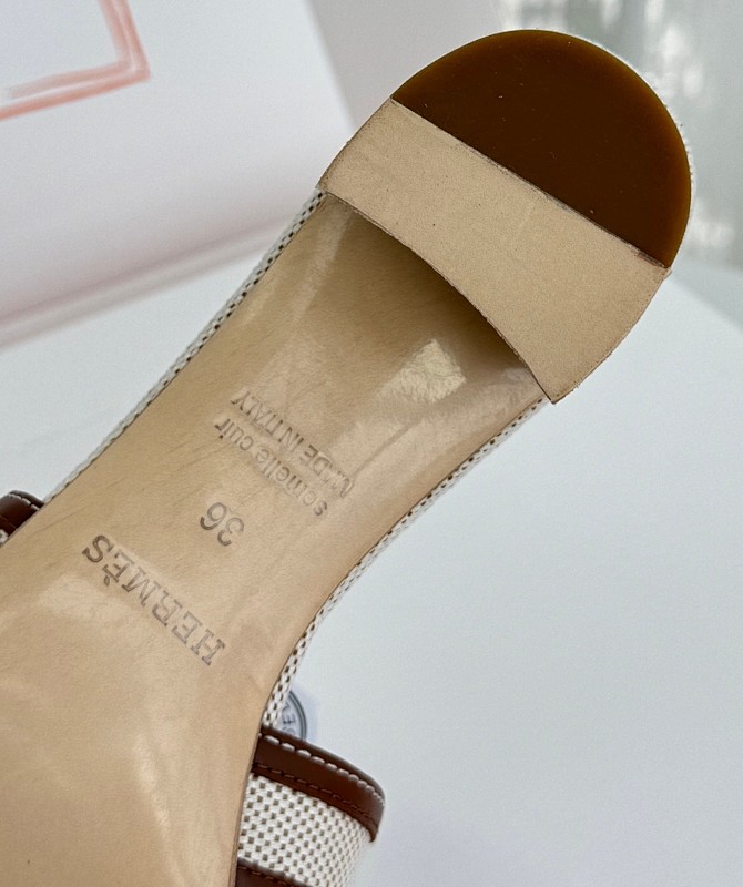 Hermes 12