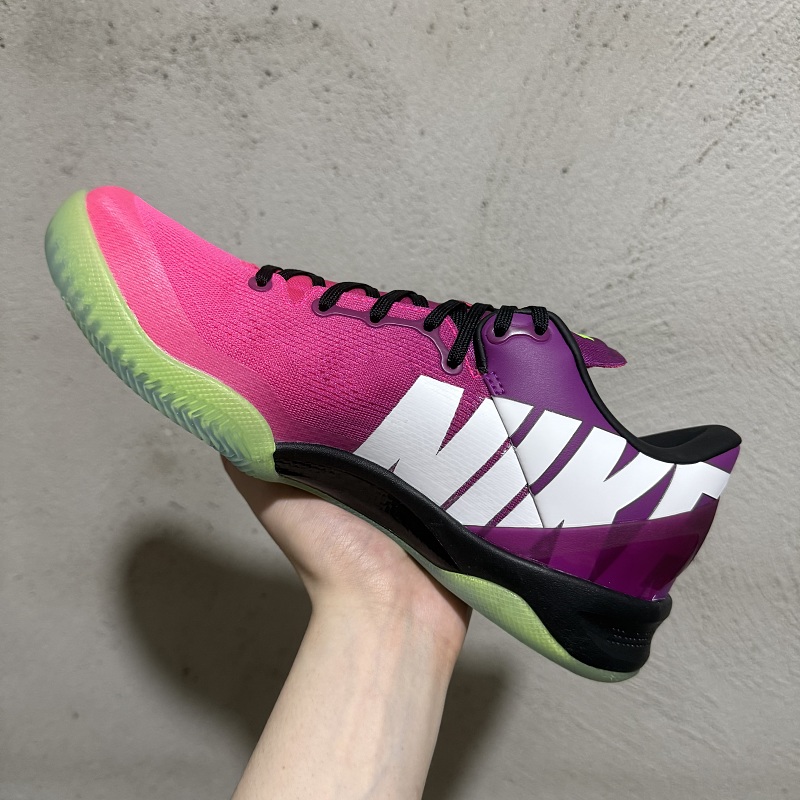 Gx Kobe 8 · 4