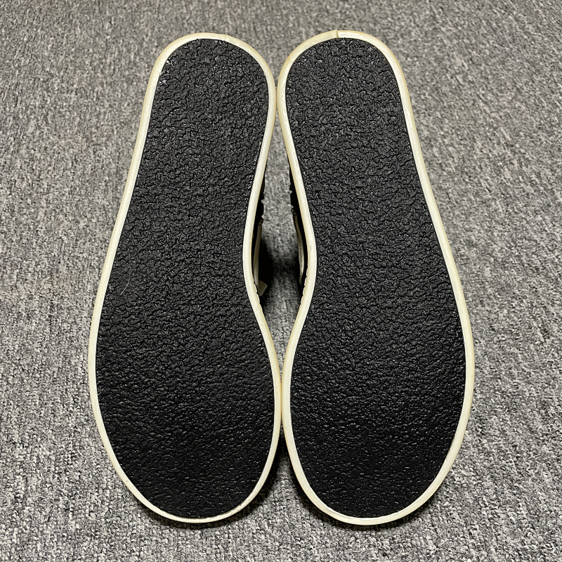 Rick Owens Ro · 6