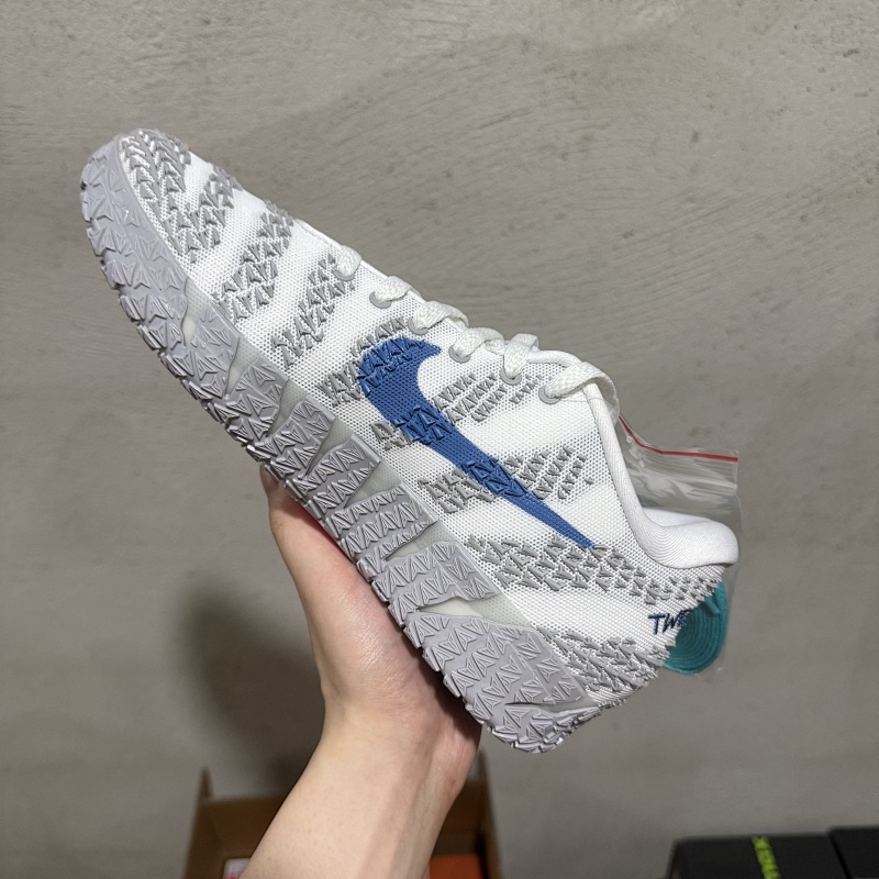 Nike JA3 Morant Sneakers 3