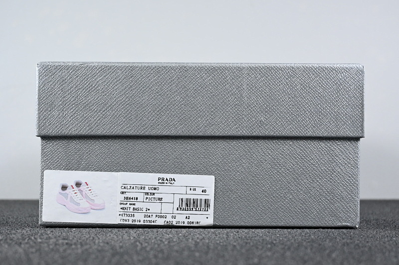 Prada 8