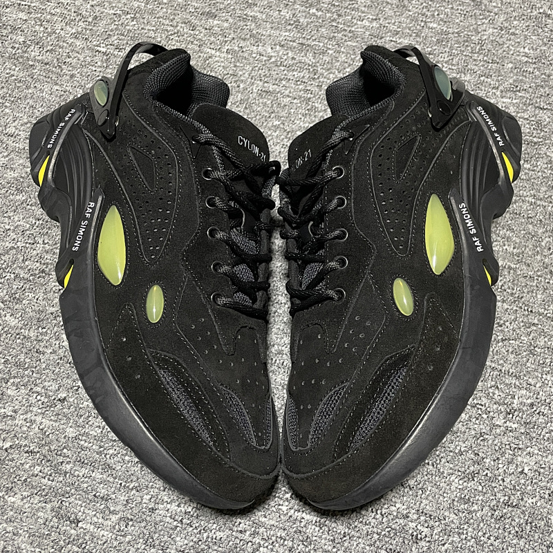 Raf Simons Cylon-21 " " · 5