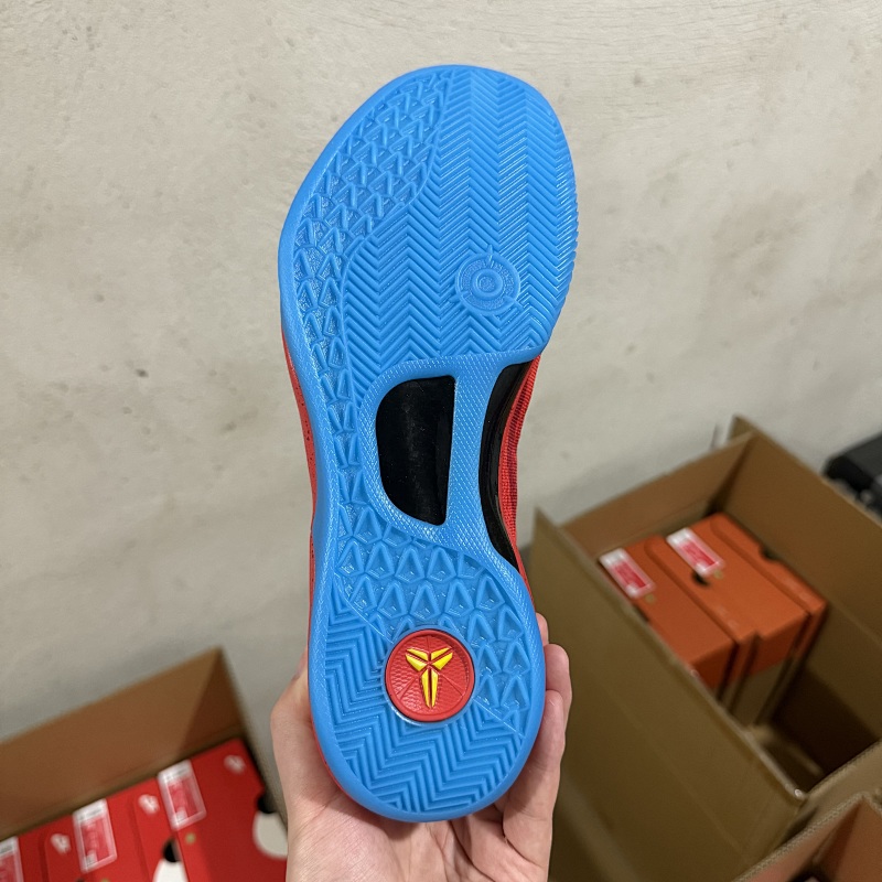 Gx Kobe 8 · 3