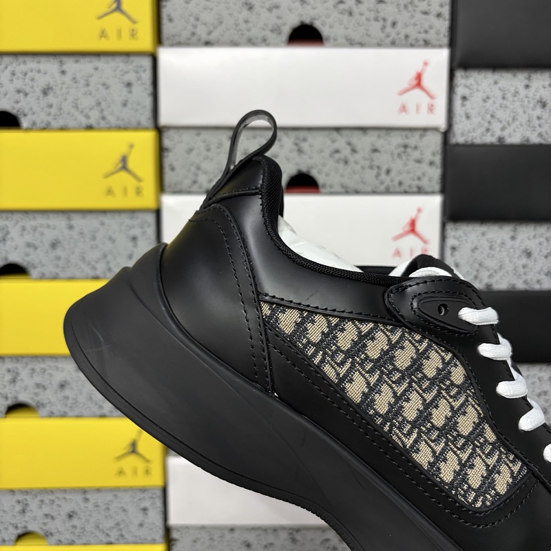 Dior B25 Sneaker 8