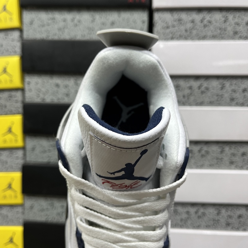 Air Jordan 4 140 5