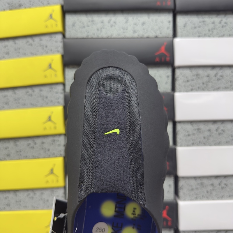 Jordan MIND001 Sneakers 5