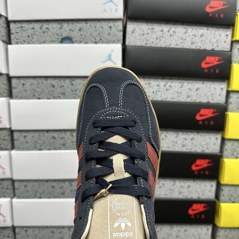 Gazelle Indoor 7