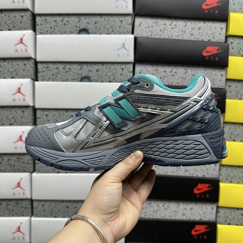 New Balance 1906 Sneakers · 3