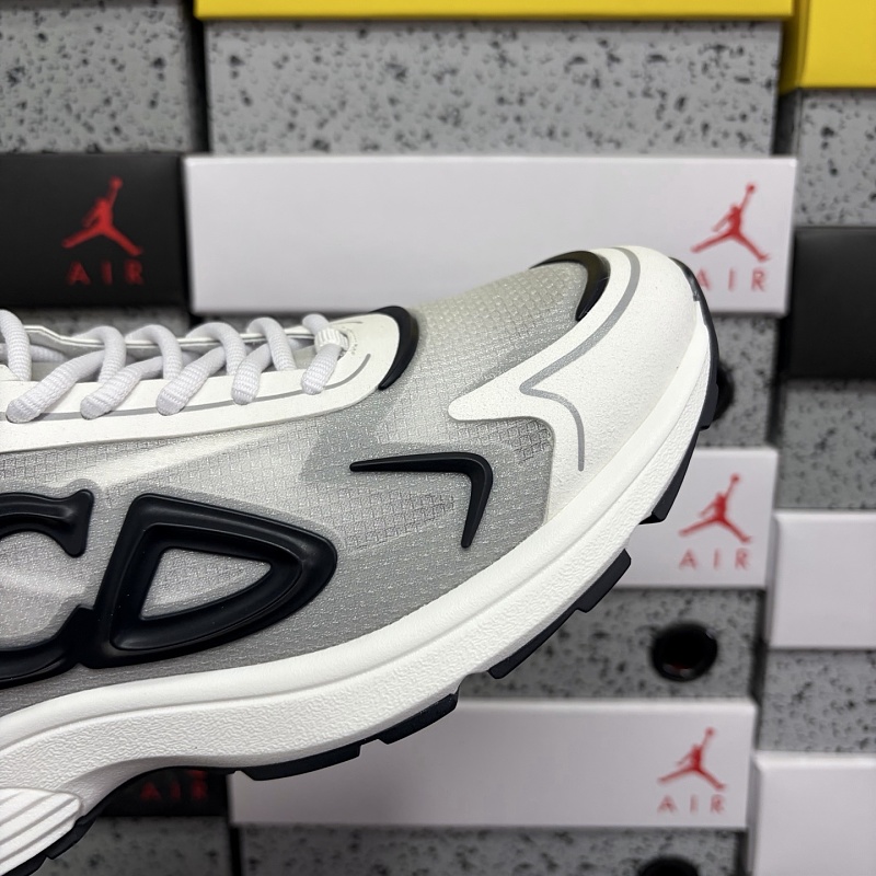Dior B30 Sneakers 7