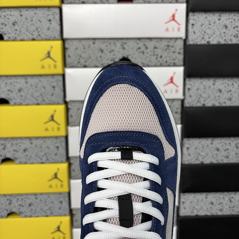 Dior B25 Sneaker 8