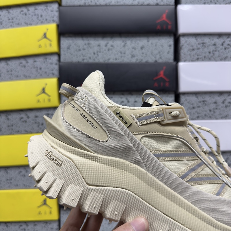 300 Trailgrip Gore-Tex 200 · 6