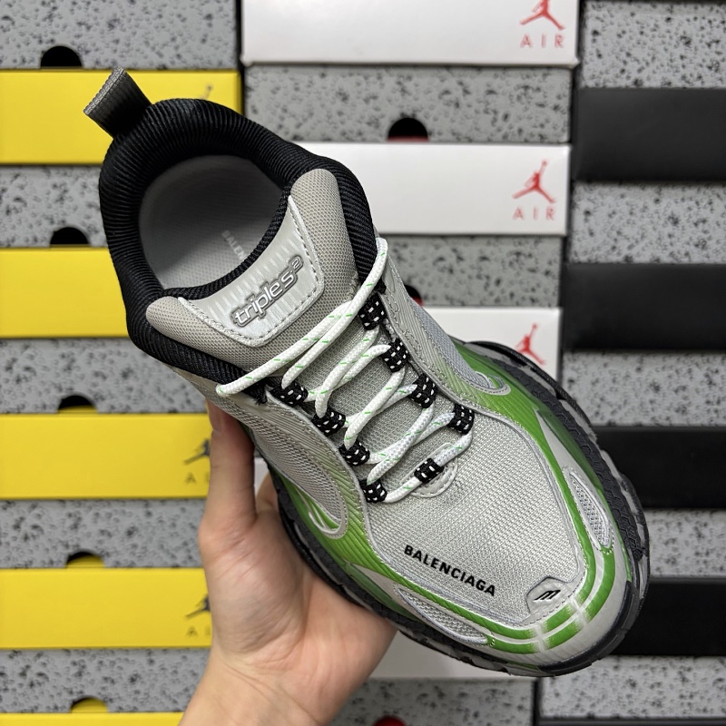 Triple S 2 1133 · 3