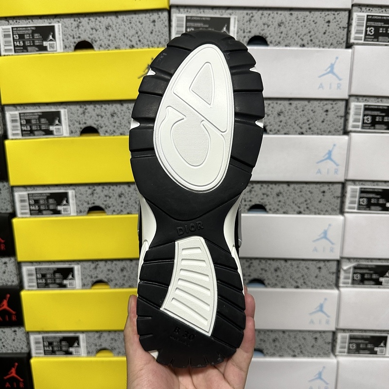Dior B30 Sneakers · Black White Green 5