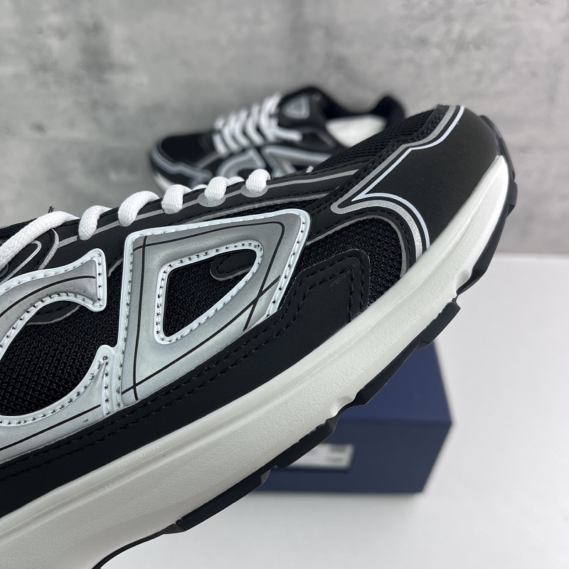 Dior B30 Sneakers · Black White 6
