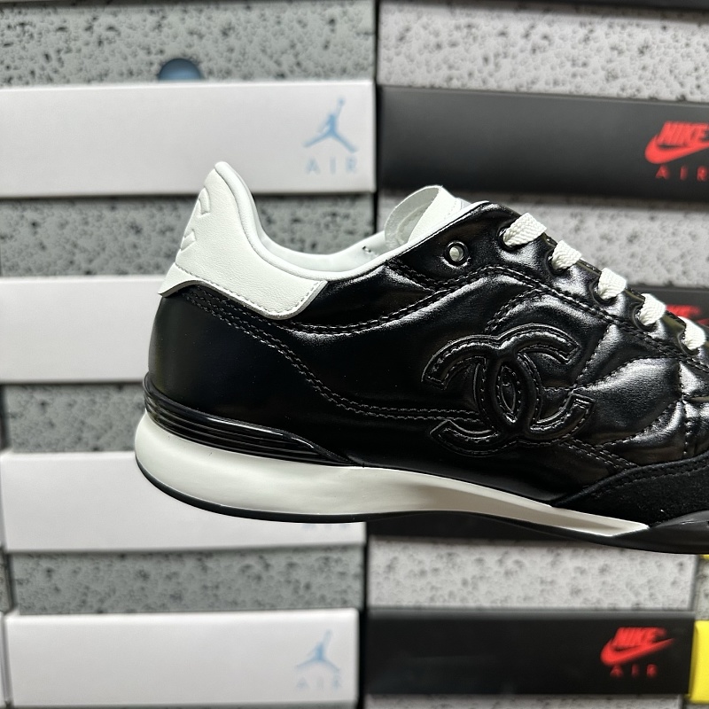 Chrome Hearts Sneakers 4