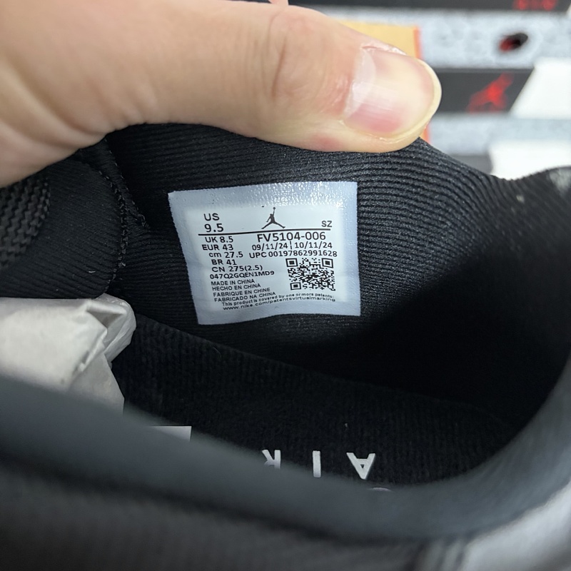 Jordan 11 Sneakers
