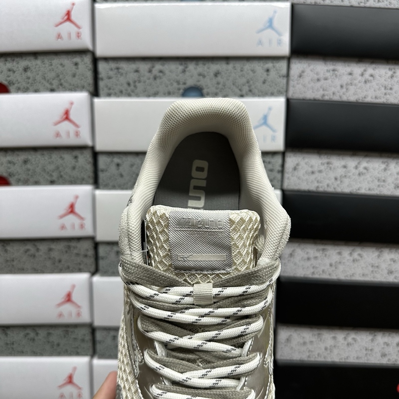Wave Lightning Z8 D1gh242108 · 4