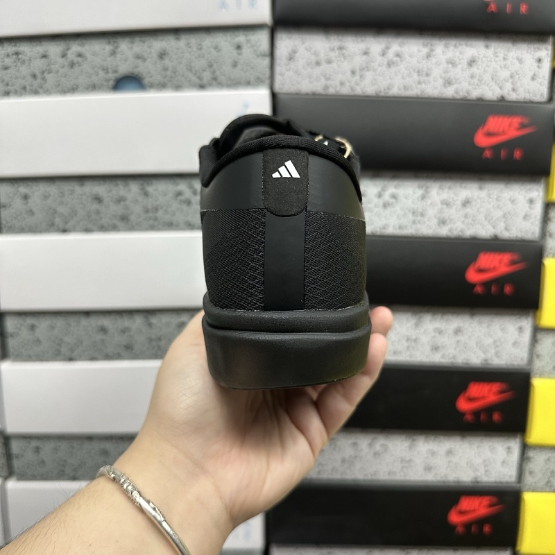 Adizero Adios 10 3