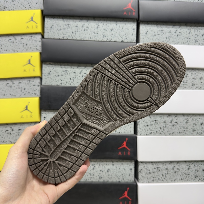 Jordan 1 Sneakers 2
