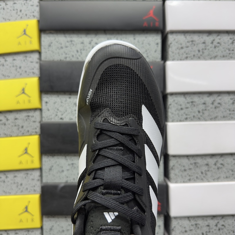 Adizero Ubersonic 5 M 5