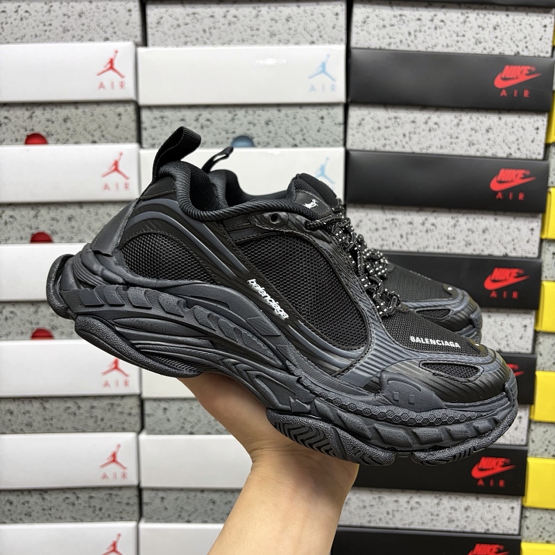 Triple S 2 1011 · 4