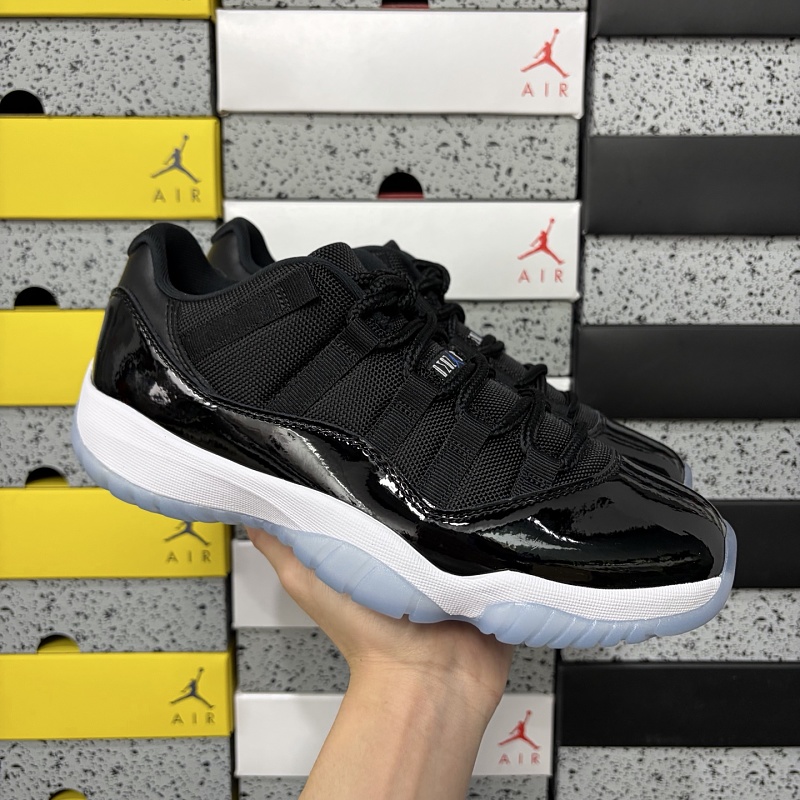 Jordan 11 Sneakers 3