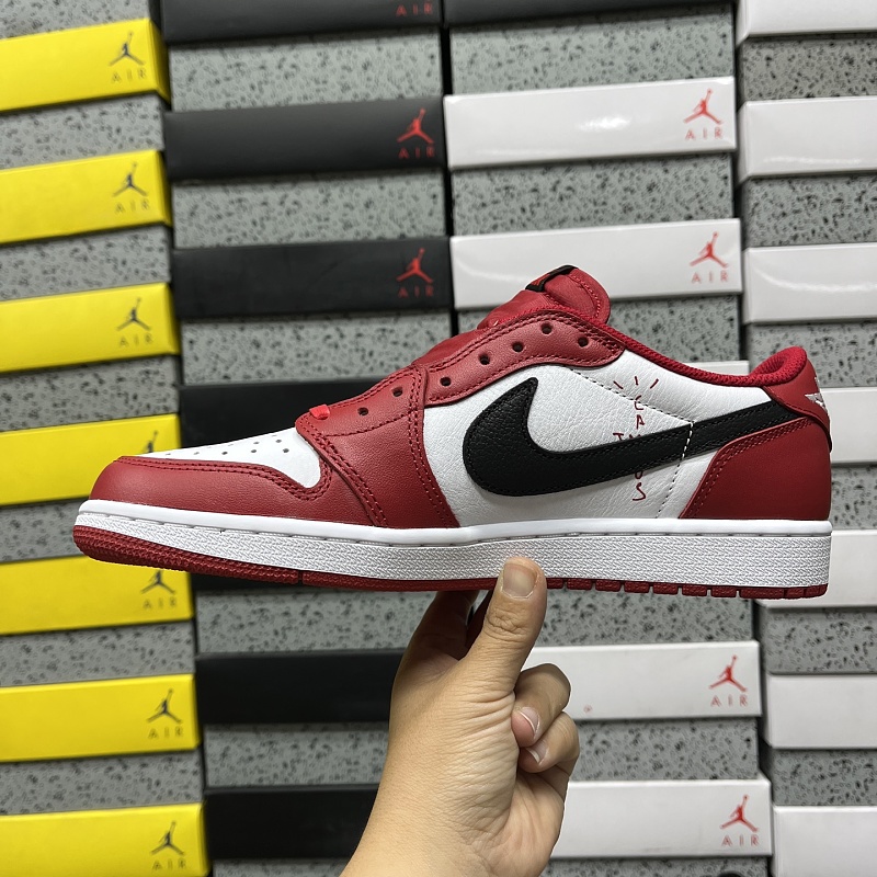 Jordan 1 Sneakers 2