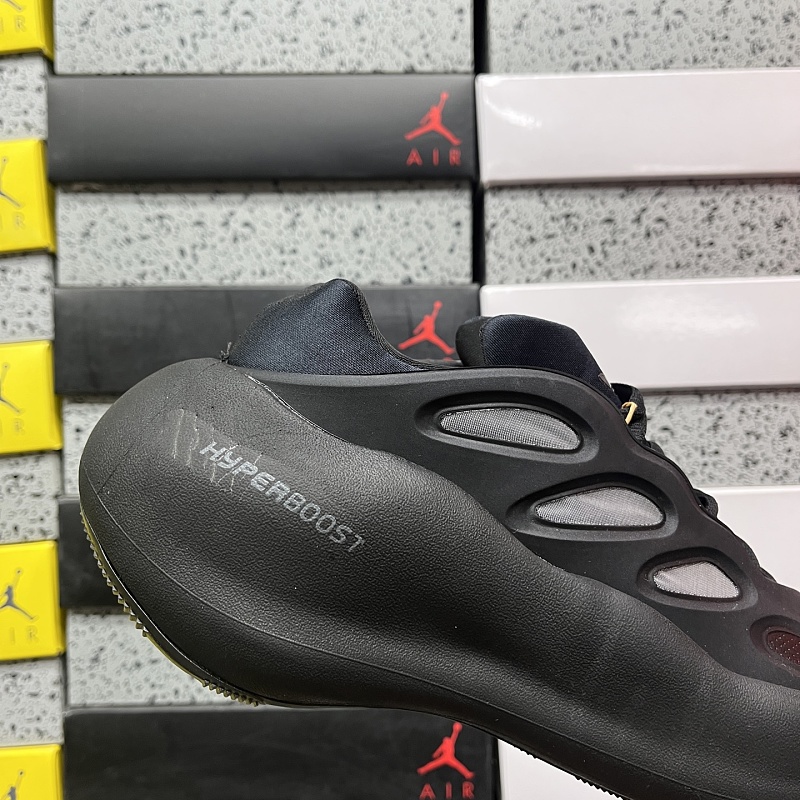 Hyperboost · 6