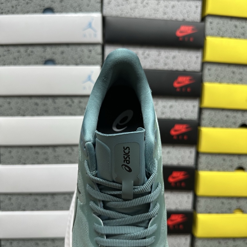 Asics GT-2000 12 Sneakers · 4