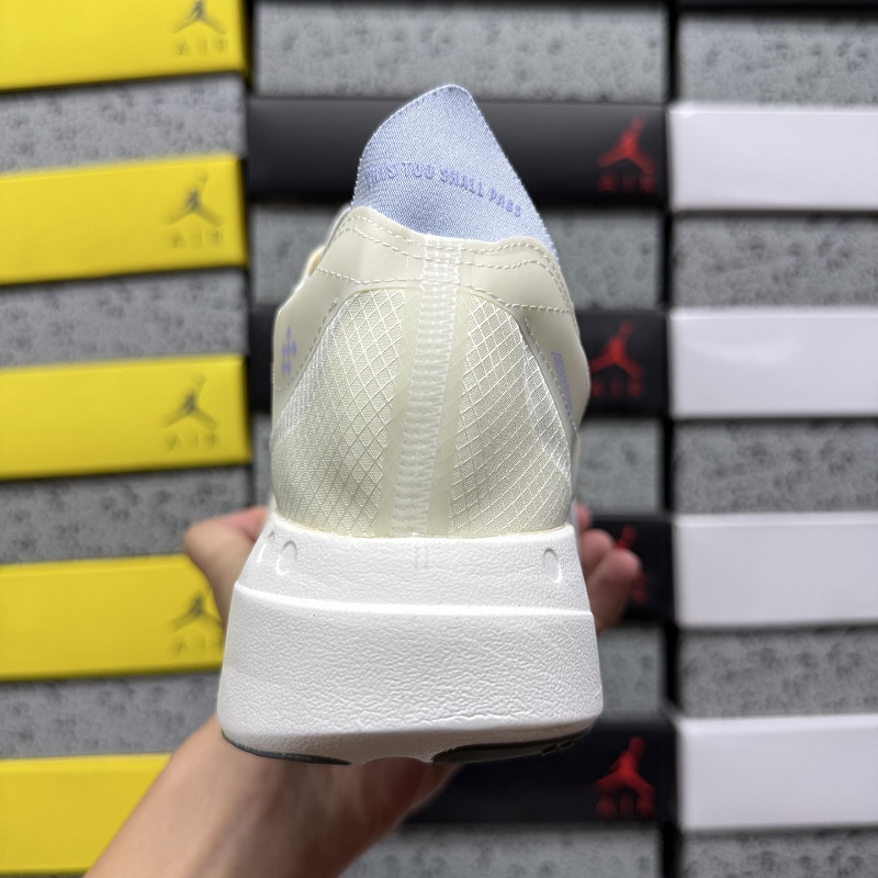 Adizero Adios 4M 2