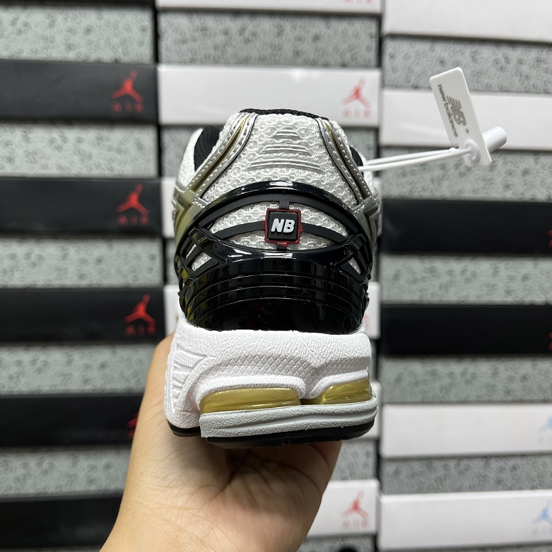 New Balance 1906 Sneakers · 4