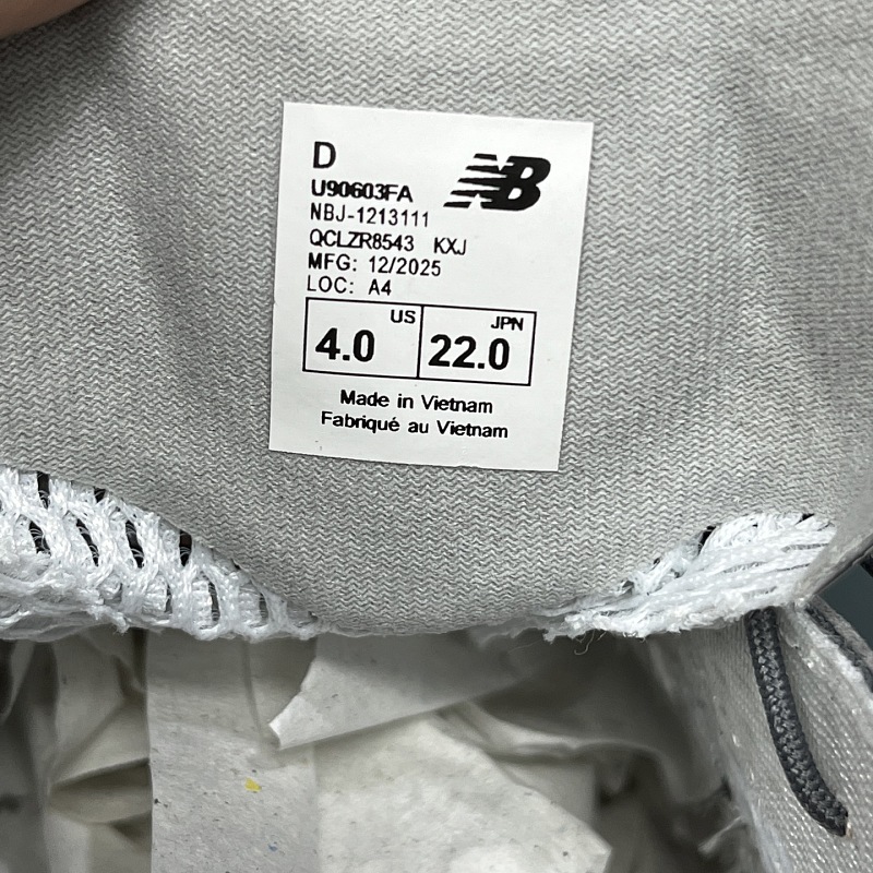 New Balance 9060 Sneakers