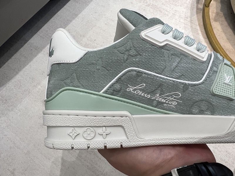 1V Trainer 32 5