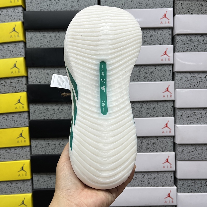 Hyperboost Edge M · 5