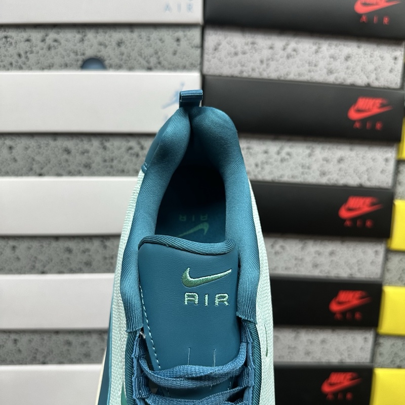 Nike Air Max Portal 4