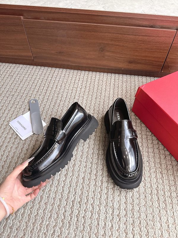 Men's Leather Shoes · 6