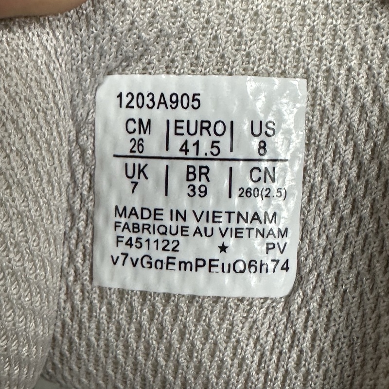 Kayano 12.1 1203A905-020