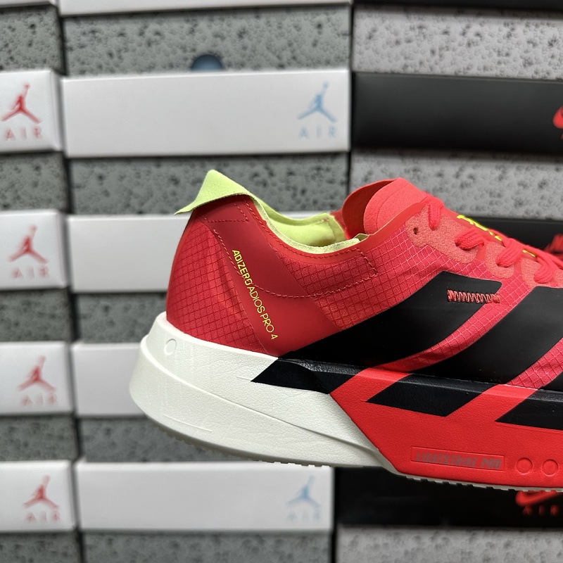 Adizero Adios 4M 5