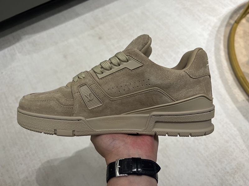 1V Trainer 23 7